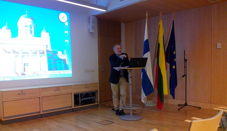 Verslo vadybos fakulteto studentai lankėsi Suomijos ambasadoje